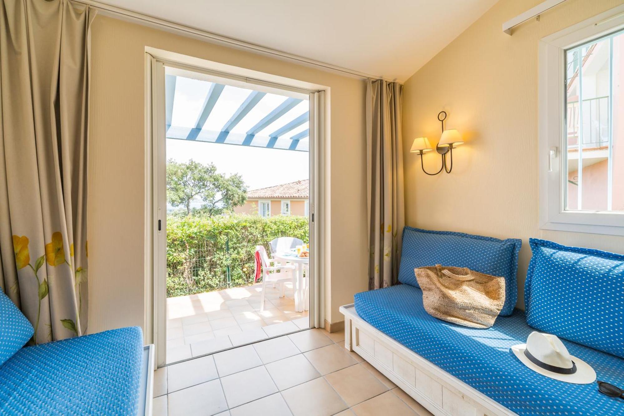 Résidence Pierre&Vacances Les Restanques du Golfe de Saint-Tropez Grimaud Exterior foto