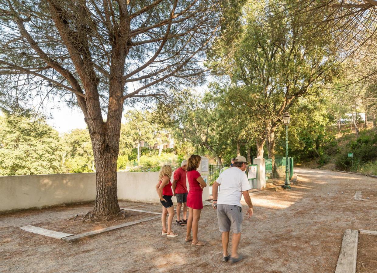 Résidence Pierre&Vacances Les Restanques du Golfe de Saint-Tropez Grimaud Exterior foto